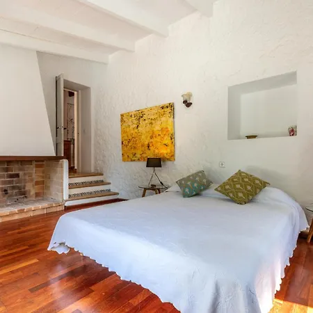 Mireia Holiday home Pollenca