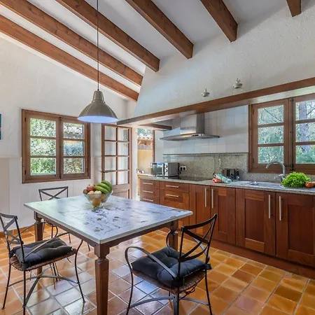 Mireia Holiday home *